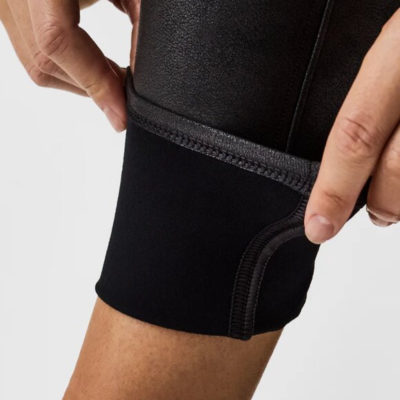 ✨ NWT Spanx Faux Leather Fleece-Lined Leggings – Black, Petite Small - Picture 4 of 4